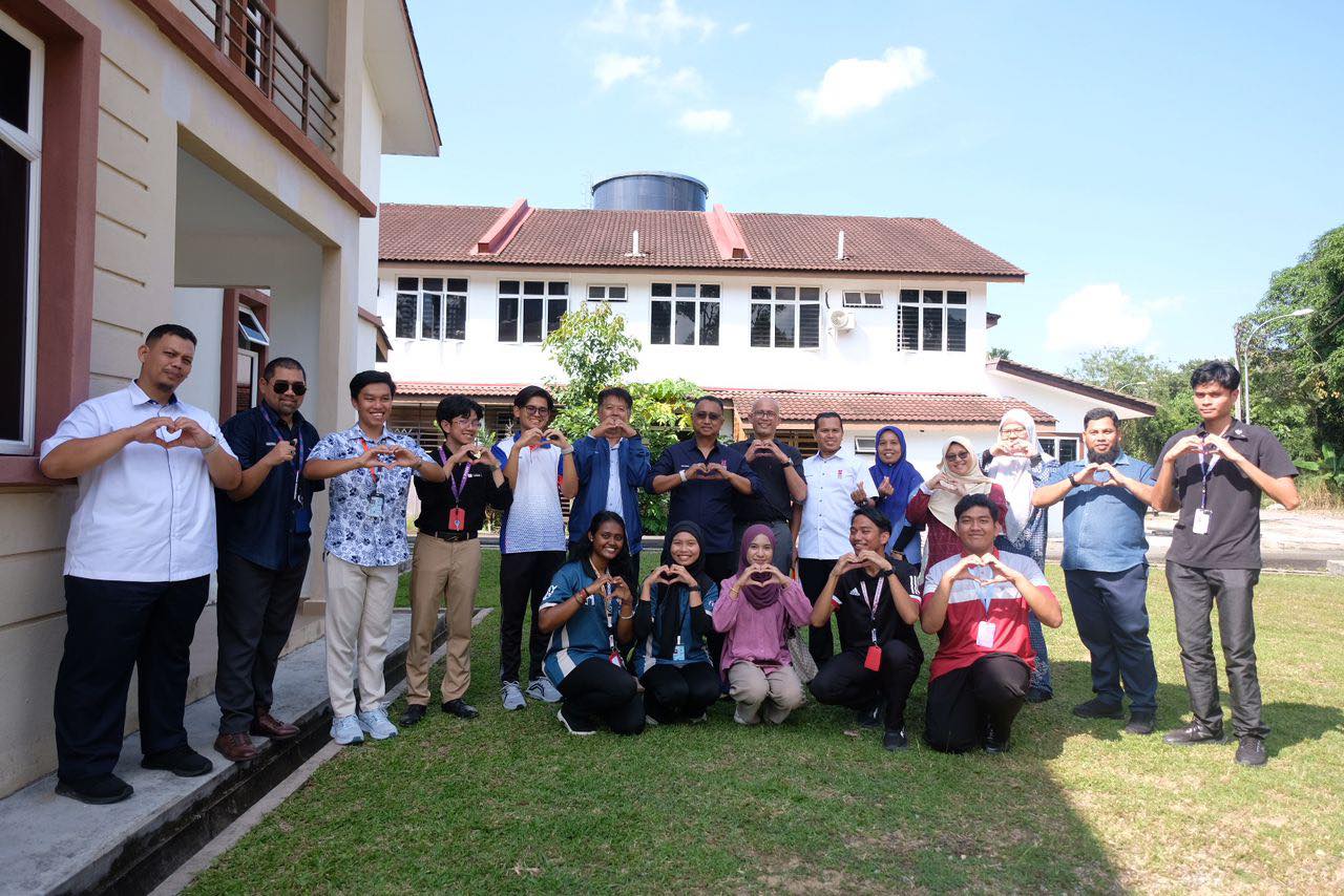 SESI LAWATN FASILITI KAMPUS JELI