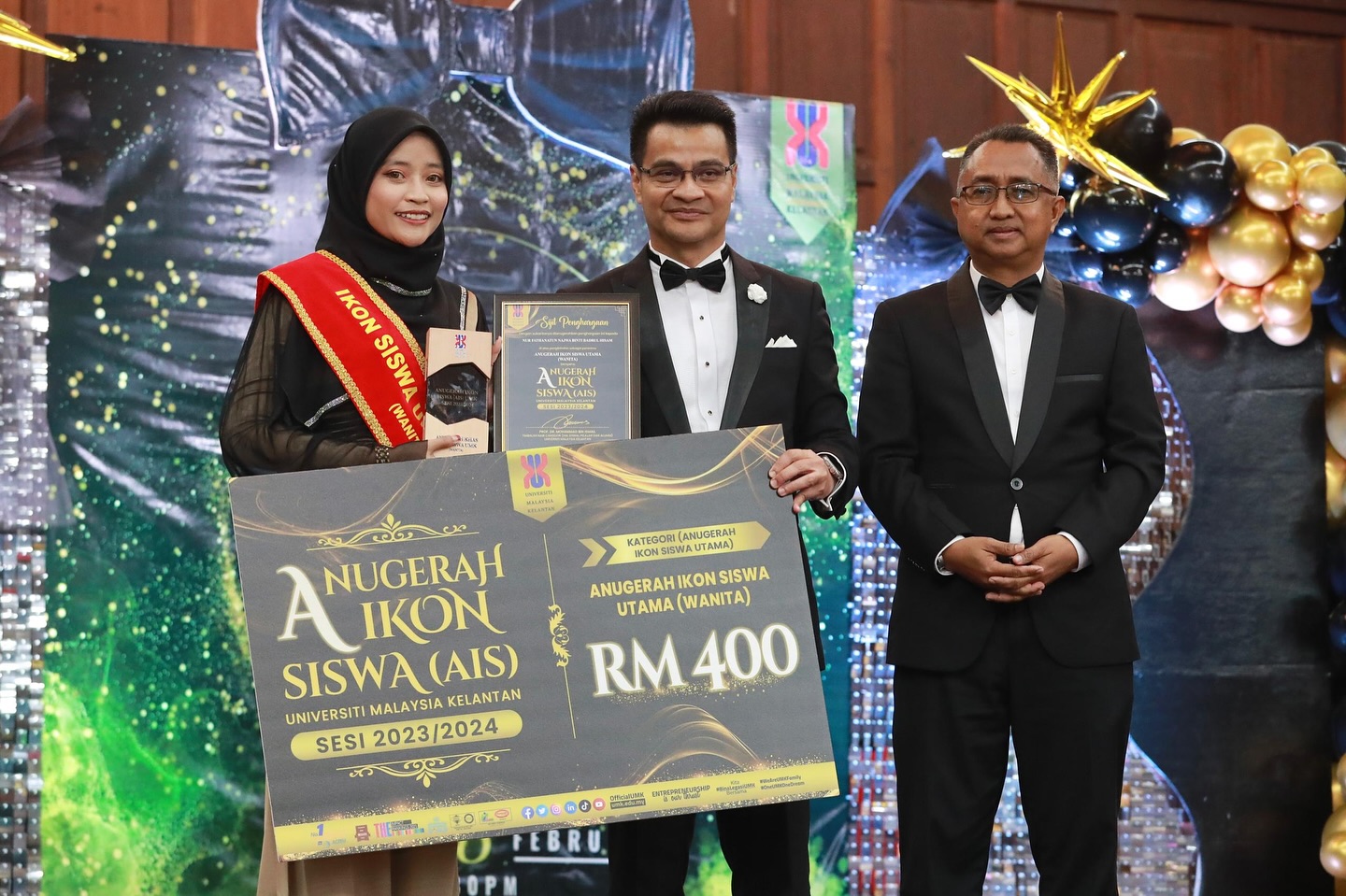 MAJLIS ANUGERAH TOKOH SISWA UMK