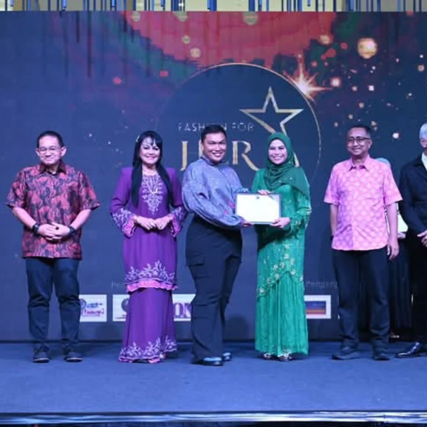 FASHION FOR HER AWARDS